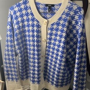 Aqua Women's Blue and Cream Houndstooth Cardigan